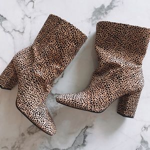 Kaelin cheetah booties